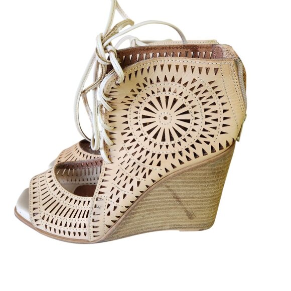Jeffrey Campbell Rodillo Laser Cut Lace Up Open Toe Wedge Sandals Booties Size 7 - Picture 2 of 13